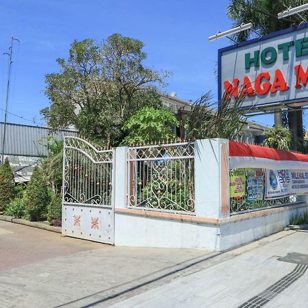 Naga Mas Hotel Mojokerto Luaran gambar